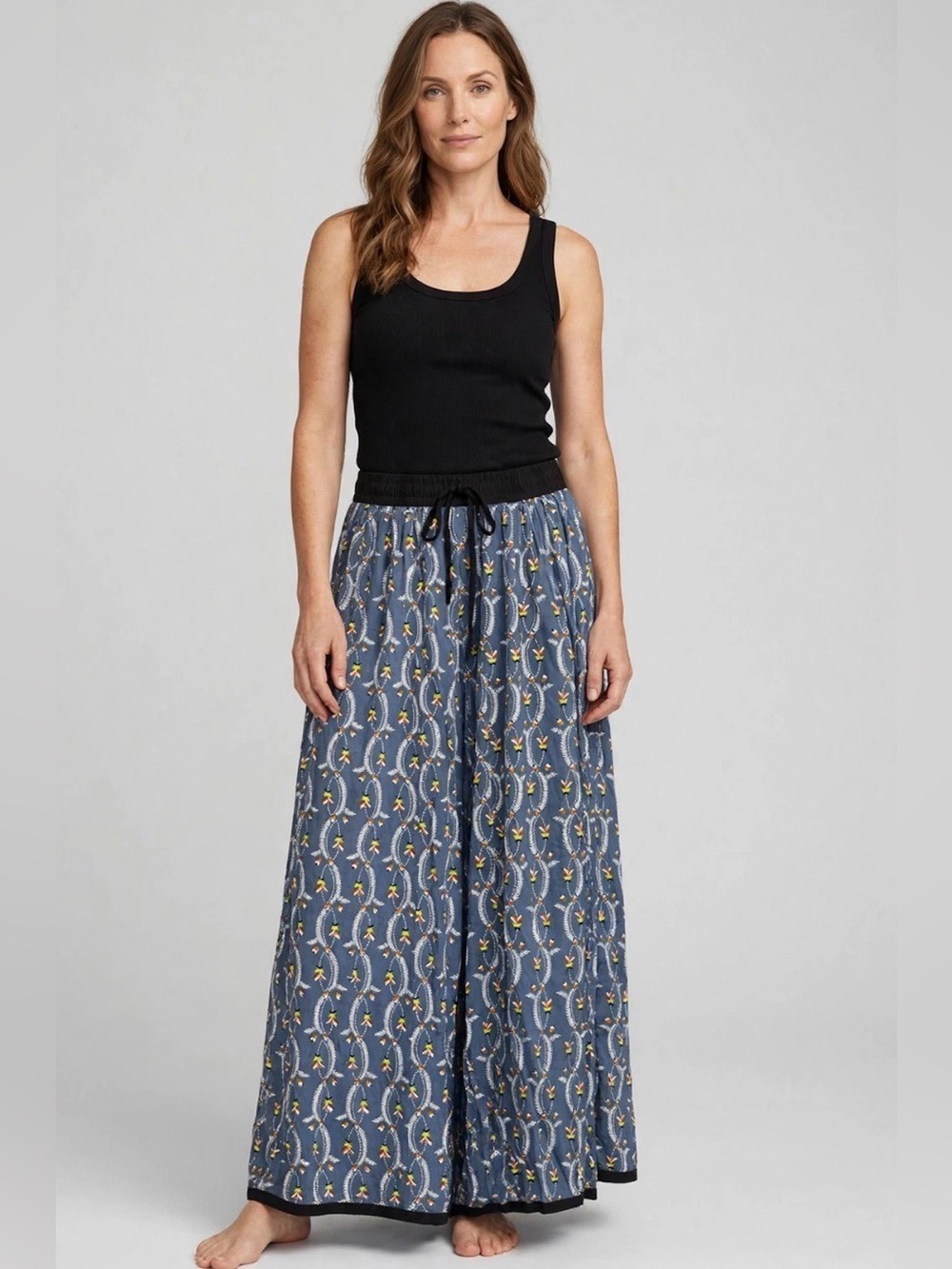 Ayasya Super Fun 70’s Inspired Palazzo Pants with Blue Floral Pattern - Picture 3 of 8